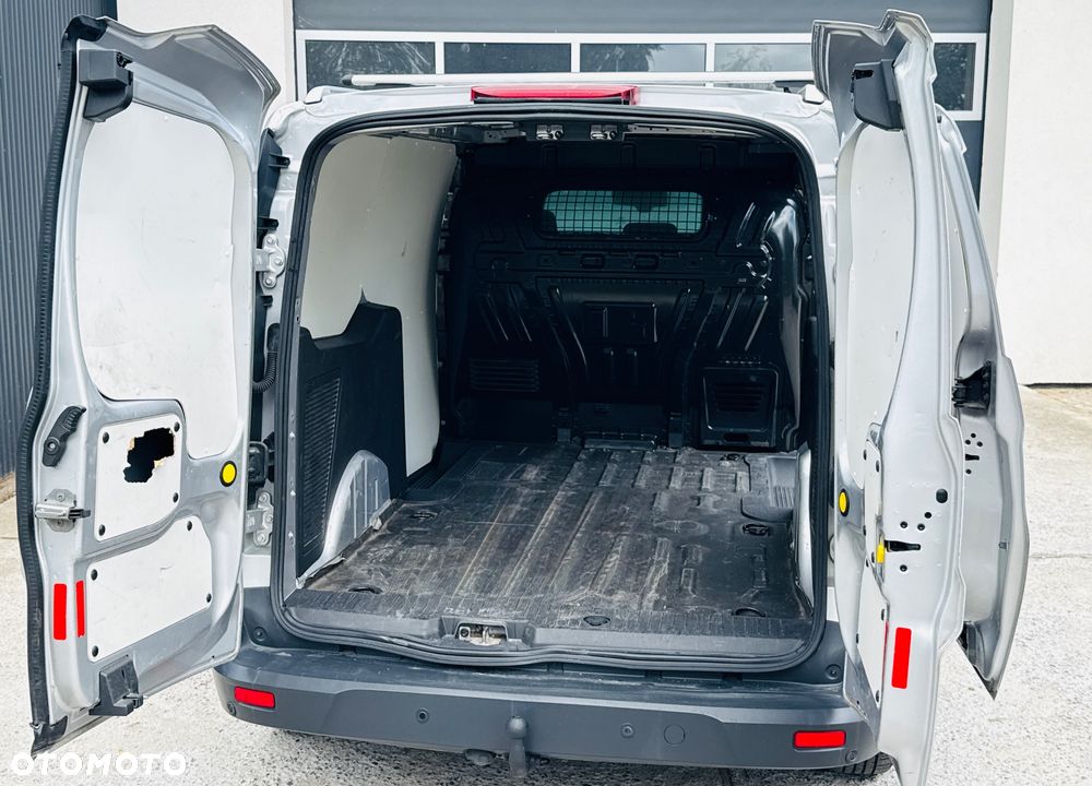 Ford Transit Connect - 9