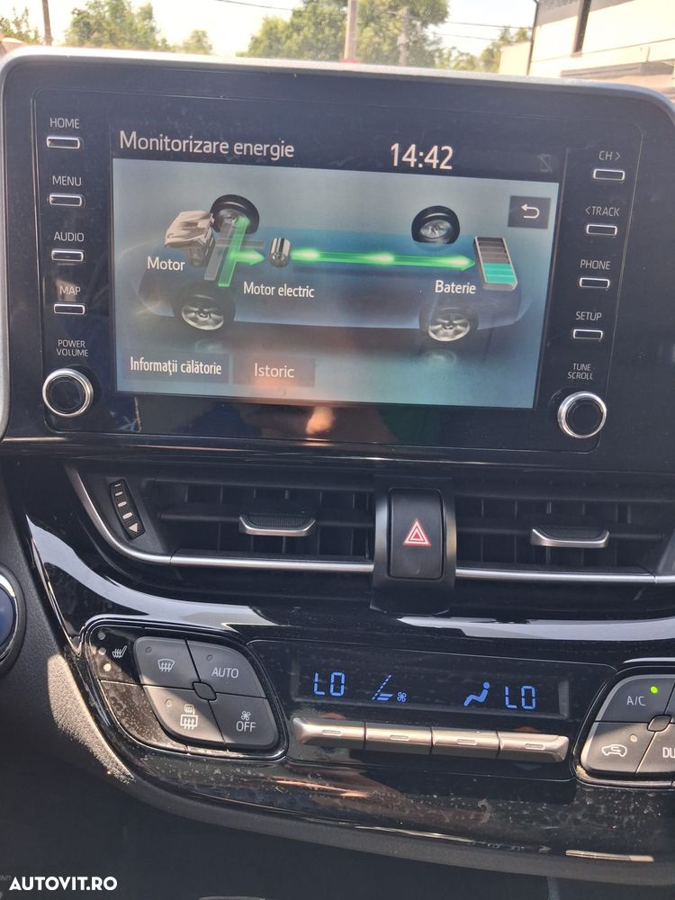 Toyota C-HR 1.8 HSD 122 CP 4x2 CVT Style - 12