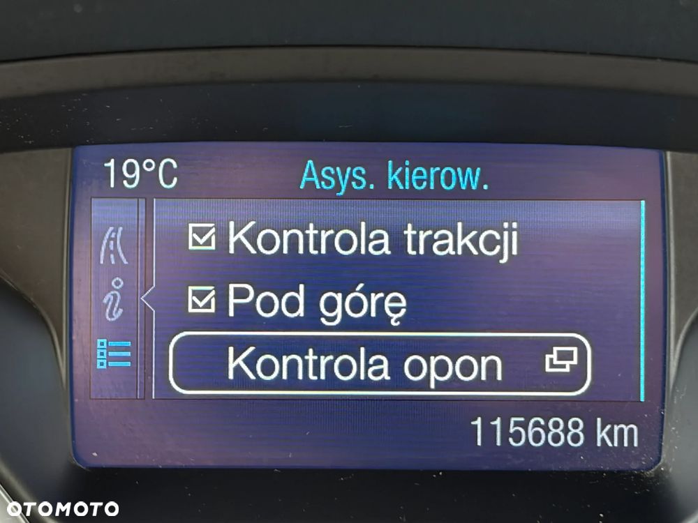 Ford C-MAX 1.6 EcoBoost Titanium ASS - 19