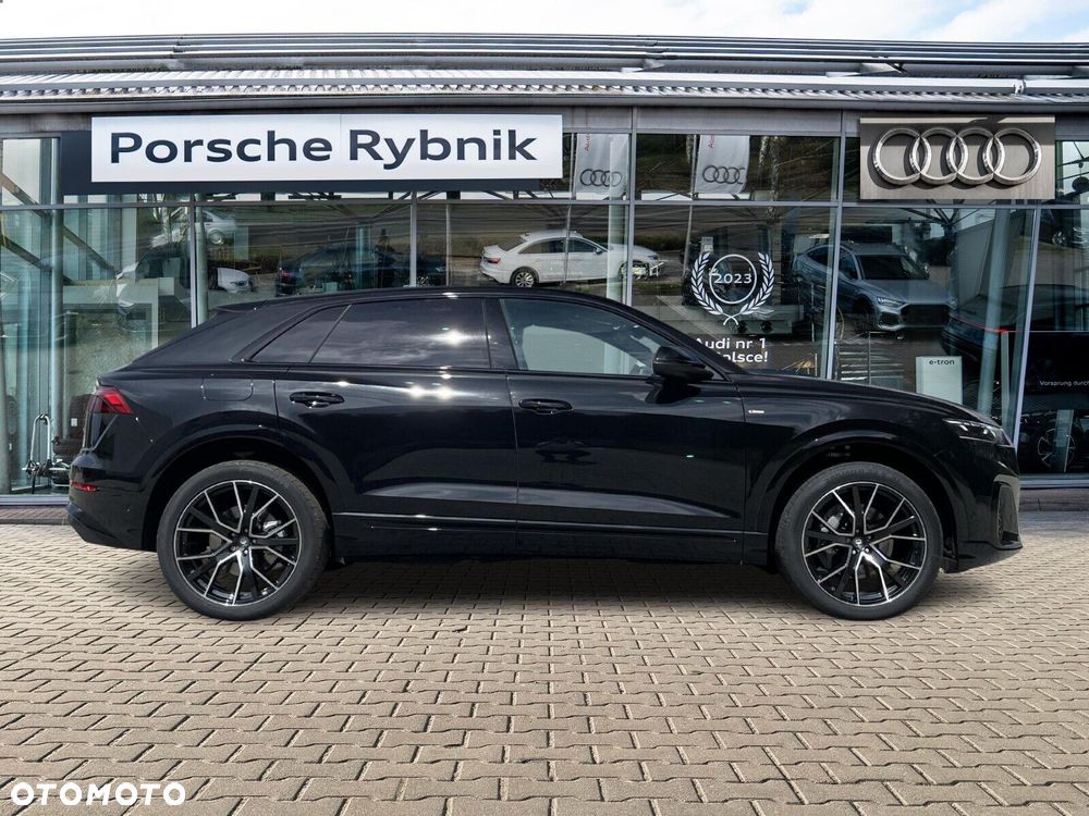 Audi Q8 - 6