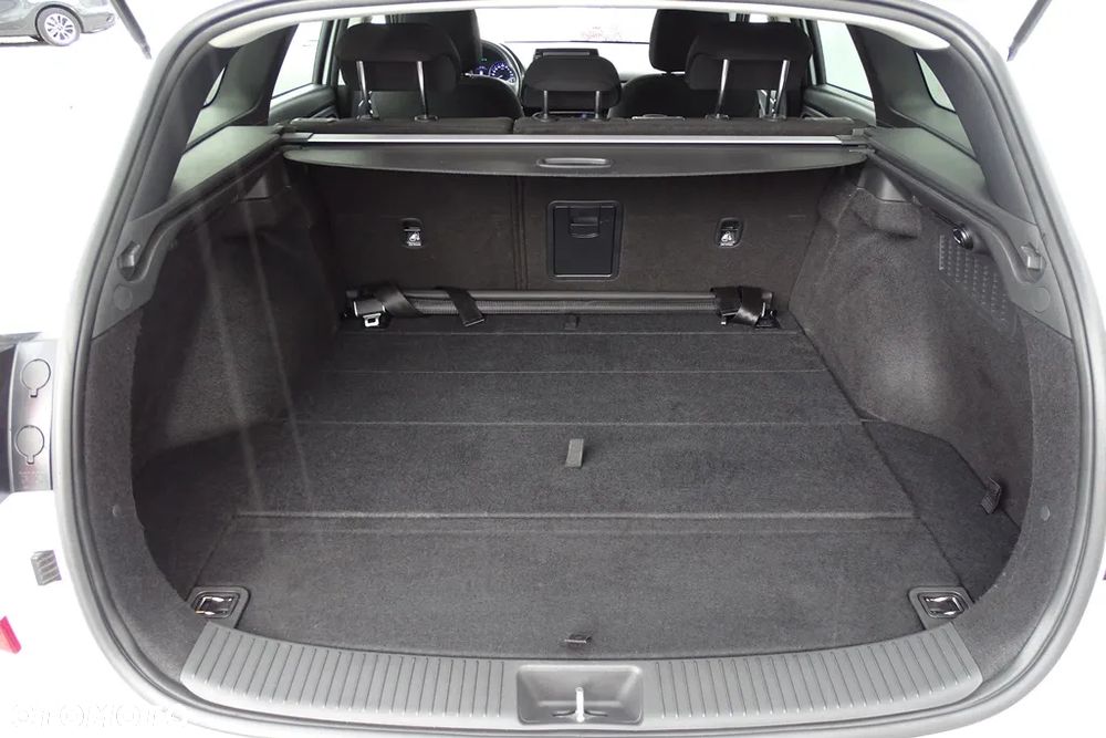 Hyundai i30 1.5 DPI Comfort - 16