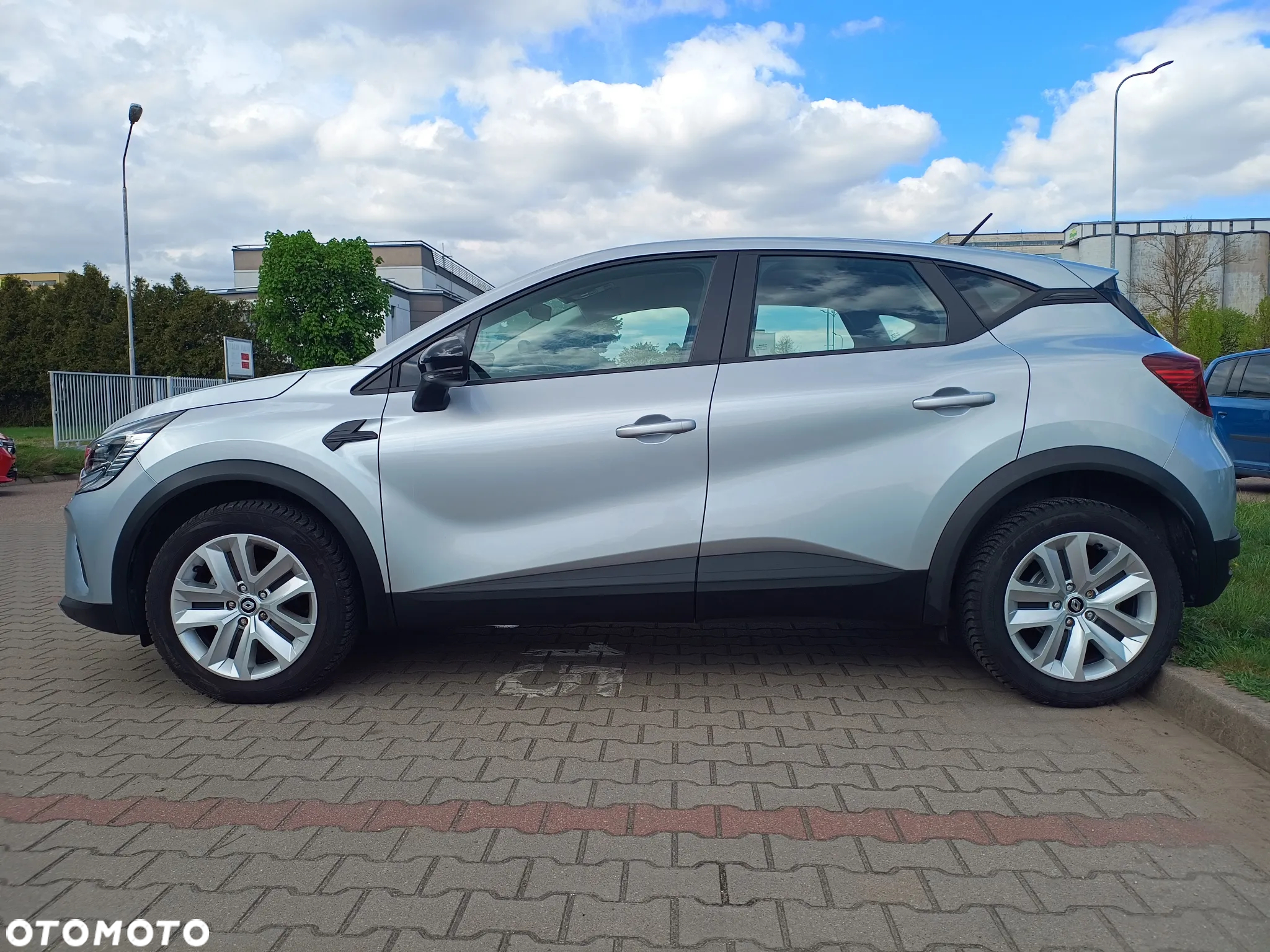 Renault Captur TCe 100 LIFE - 10