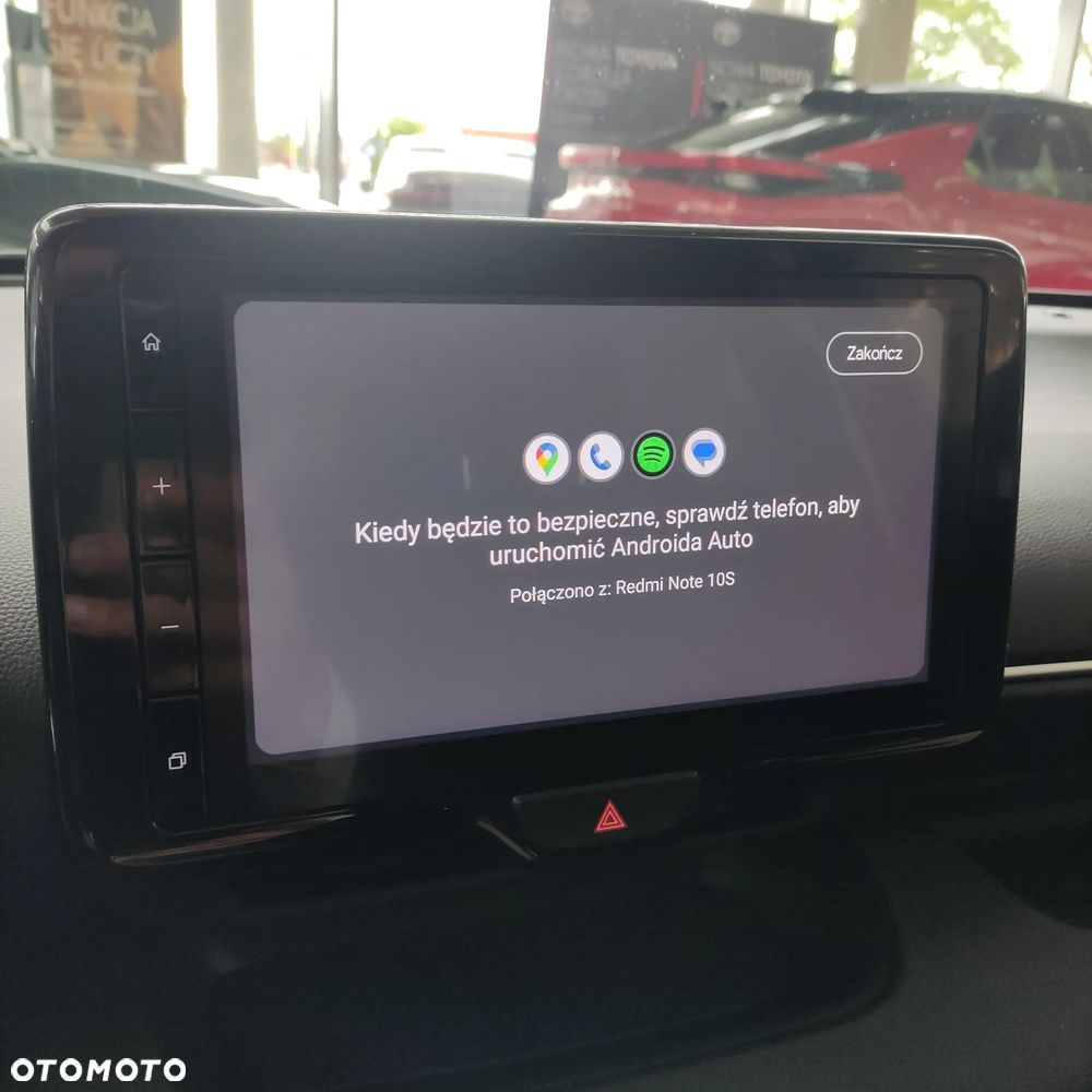 Toyota Yaris Hybrid 1.5 Style - 13