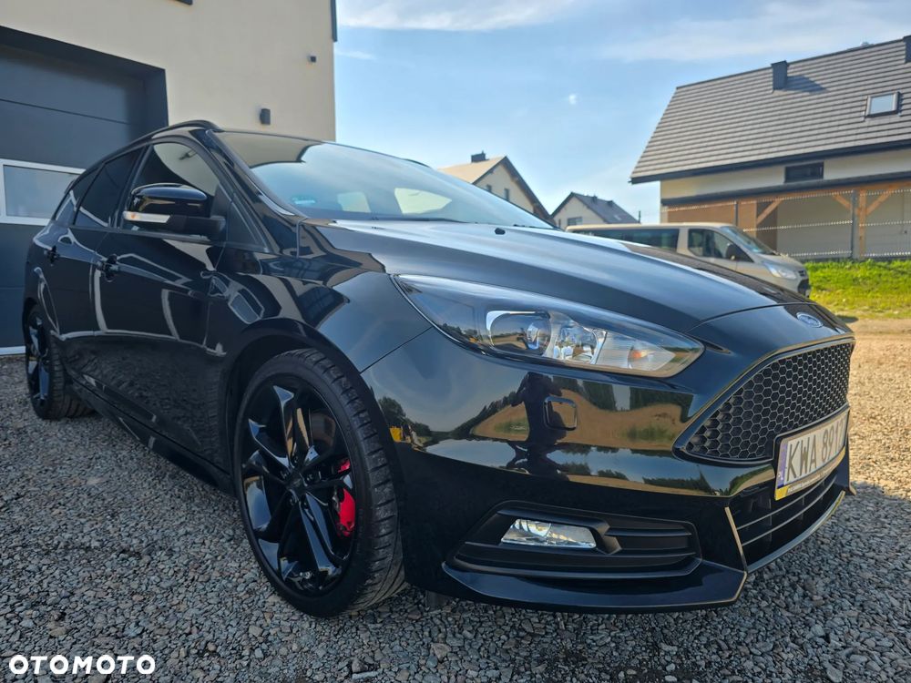 Ford Focus - 11