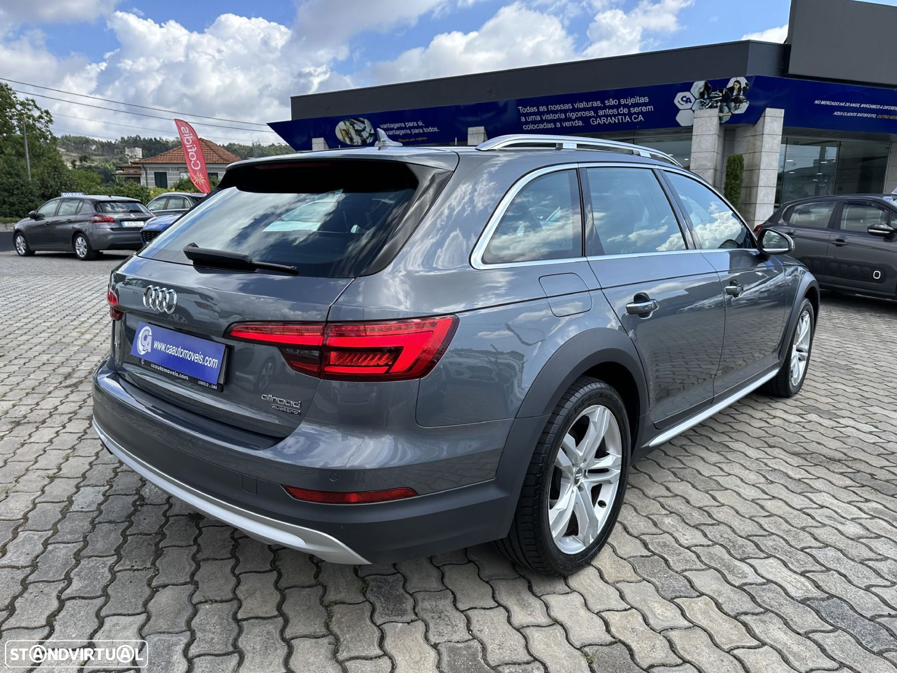 Audi A4 Allroad 2.0 TDi quattro S tronic - 29