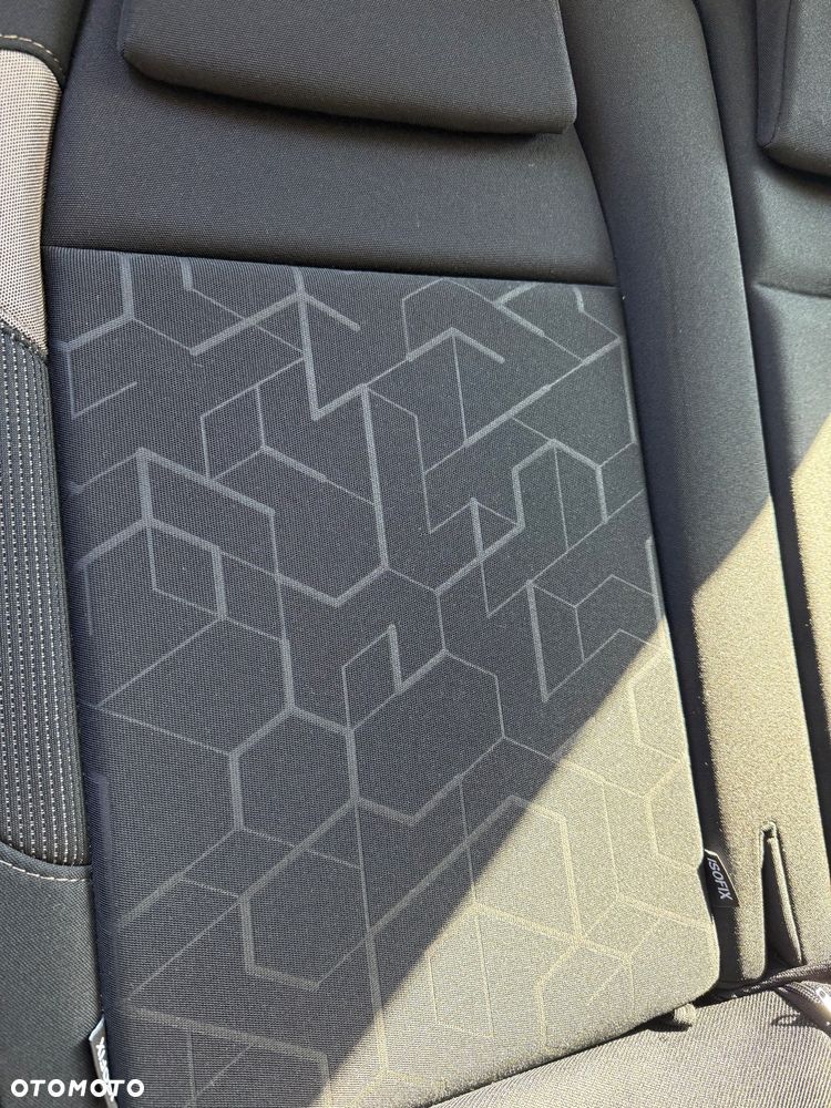 Peugeot 2008 1.2 Pure Tech Active S&S EAT6 - 14