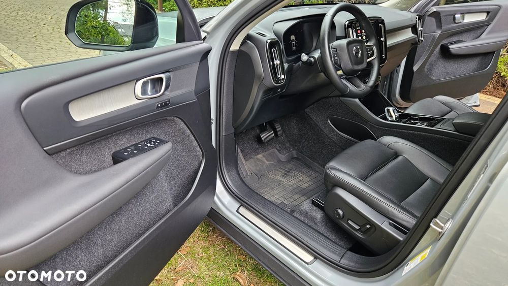 Volvo XC 40 - 20