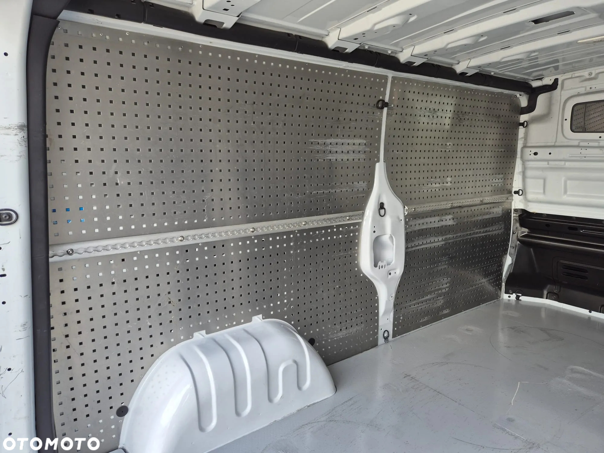 Renault Trafic L2H1 2,9t Pack Clim - 17