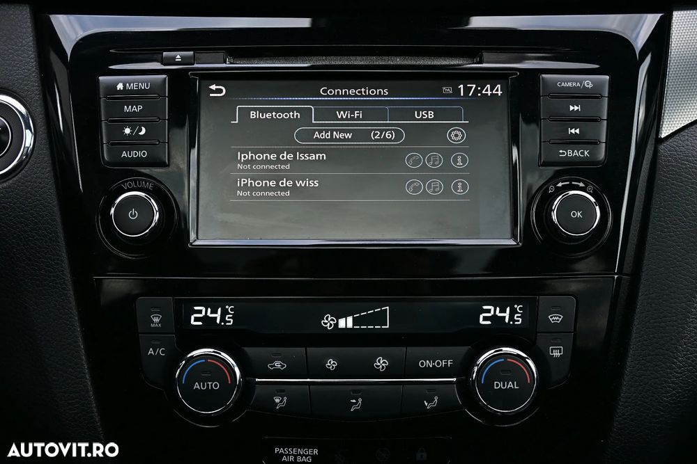 Nissan Qashqai 1.7 dCi TEKNA+ - 17