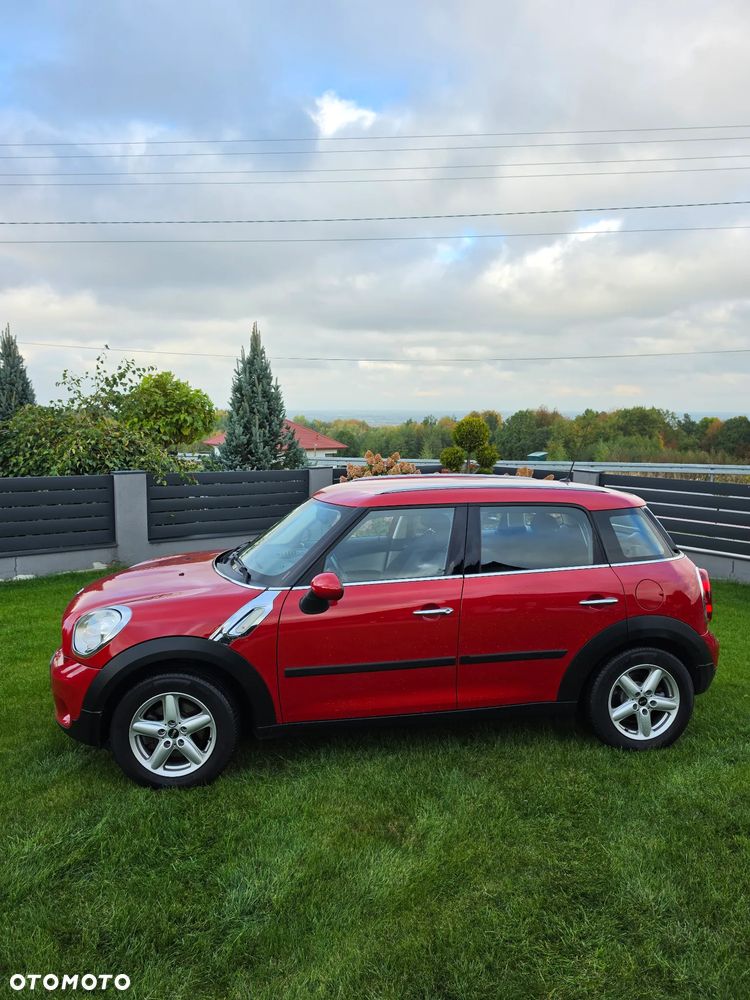 Mini One 2013 photo 4