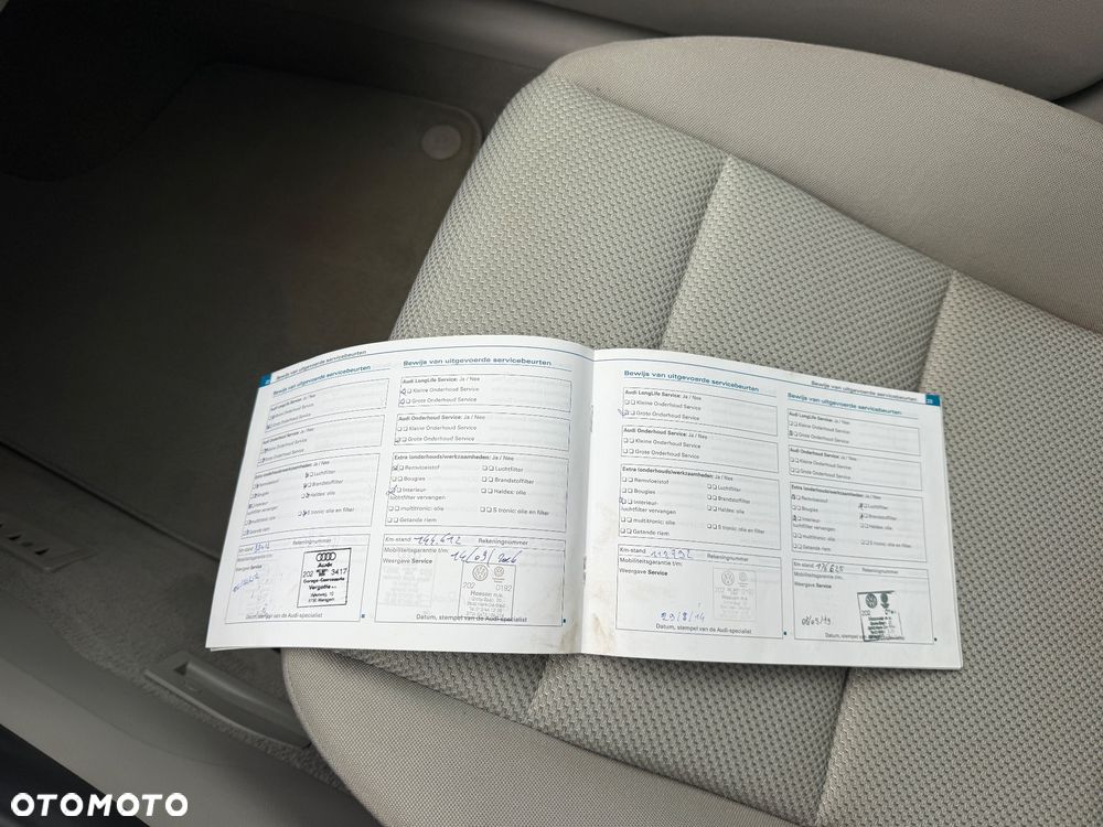 Audi A3 Sportback 1.6 TDI DPF S line Sportpaket - 25