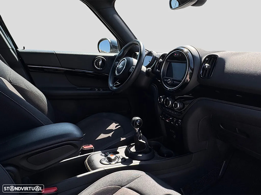 MINI Countryman One D - 8