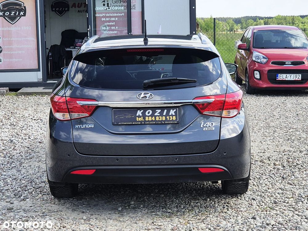 Hyundai i40 Kombi blue 1.7 CRDi Family - 10