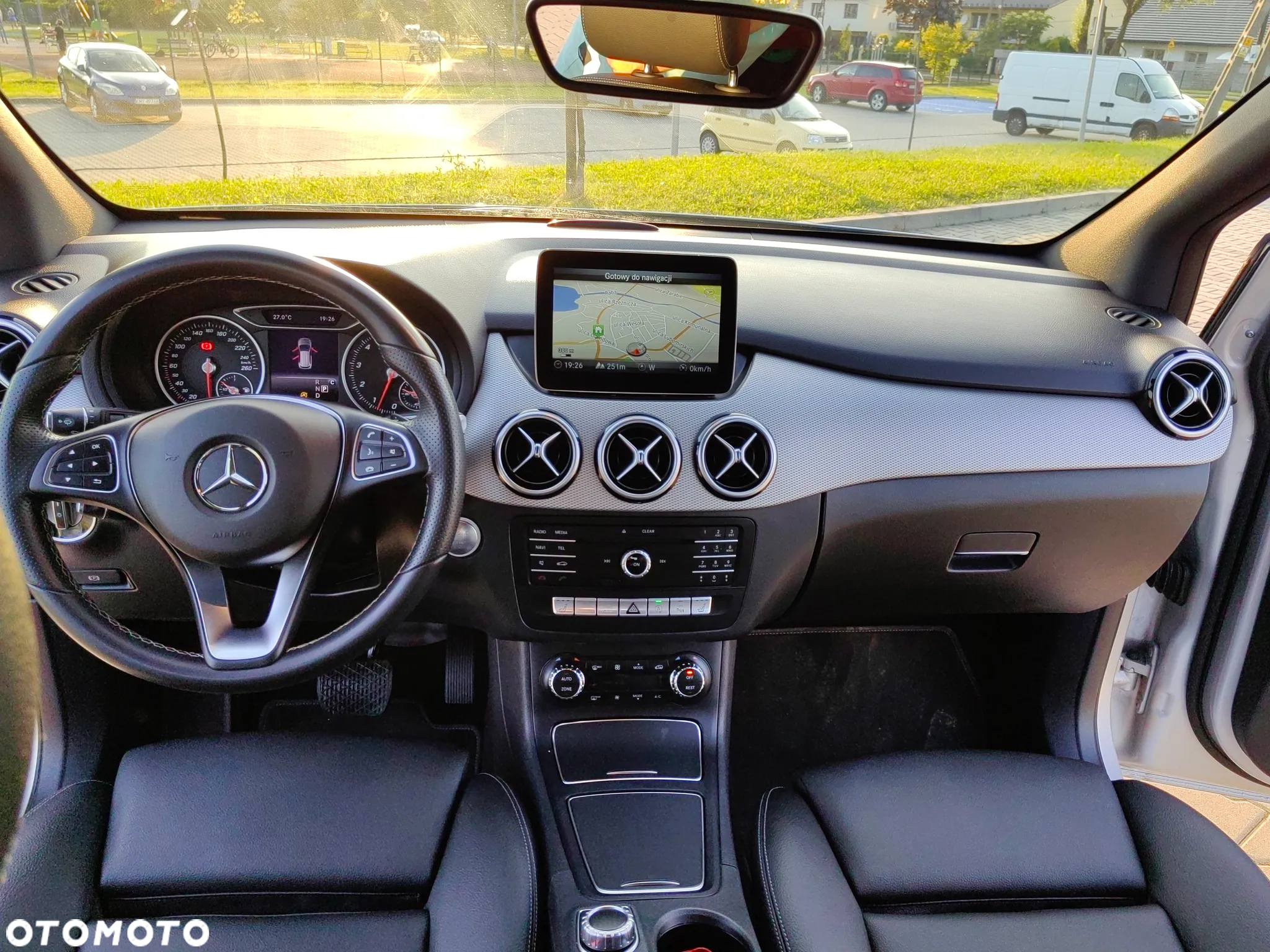 Mercedes-Benz Klasa B 200 7G-DCT Style - 15