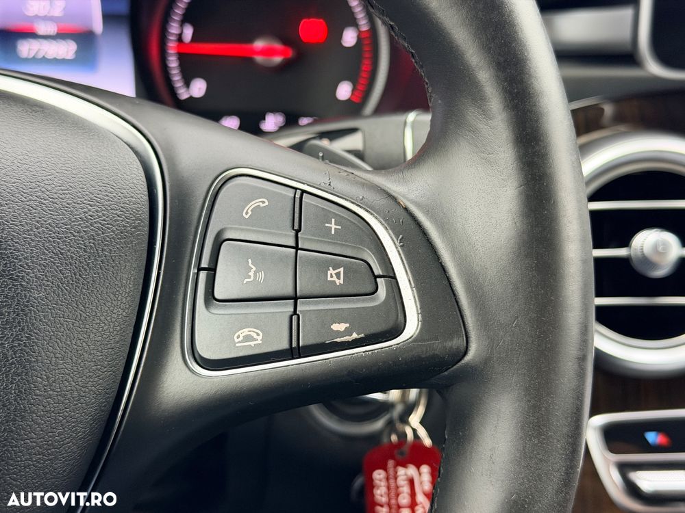 Mercedes-Benz GLC 220 d 4Matic 9G-TRONIC Exclusive - 31