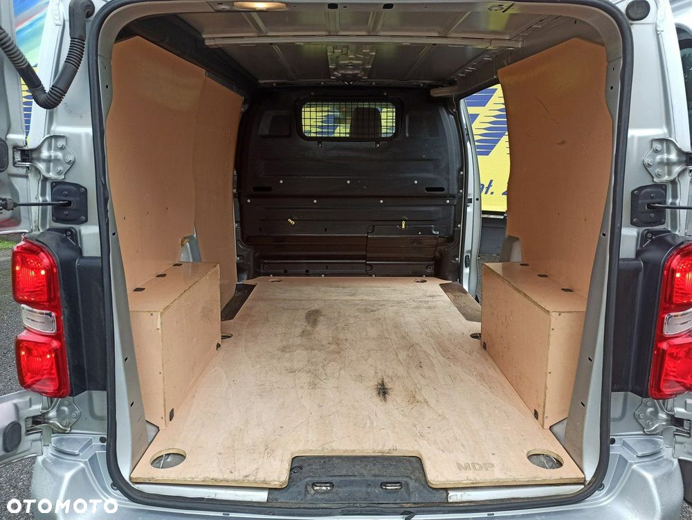 Peugeot Expert - 11