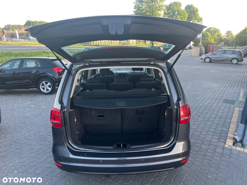 Volkswagen Sharan 2.0 TDI Comfortline - 19