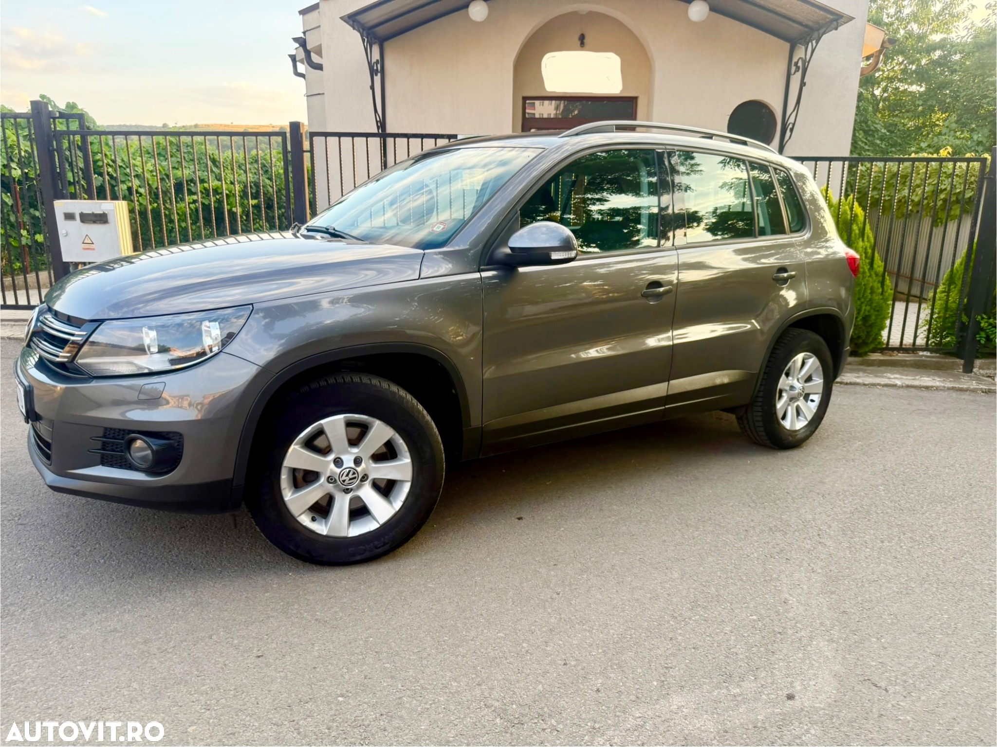 Volkswagen Tiguan 1.4 TSI BlueMotion Technology Sport & Style - 21