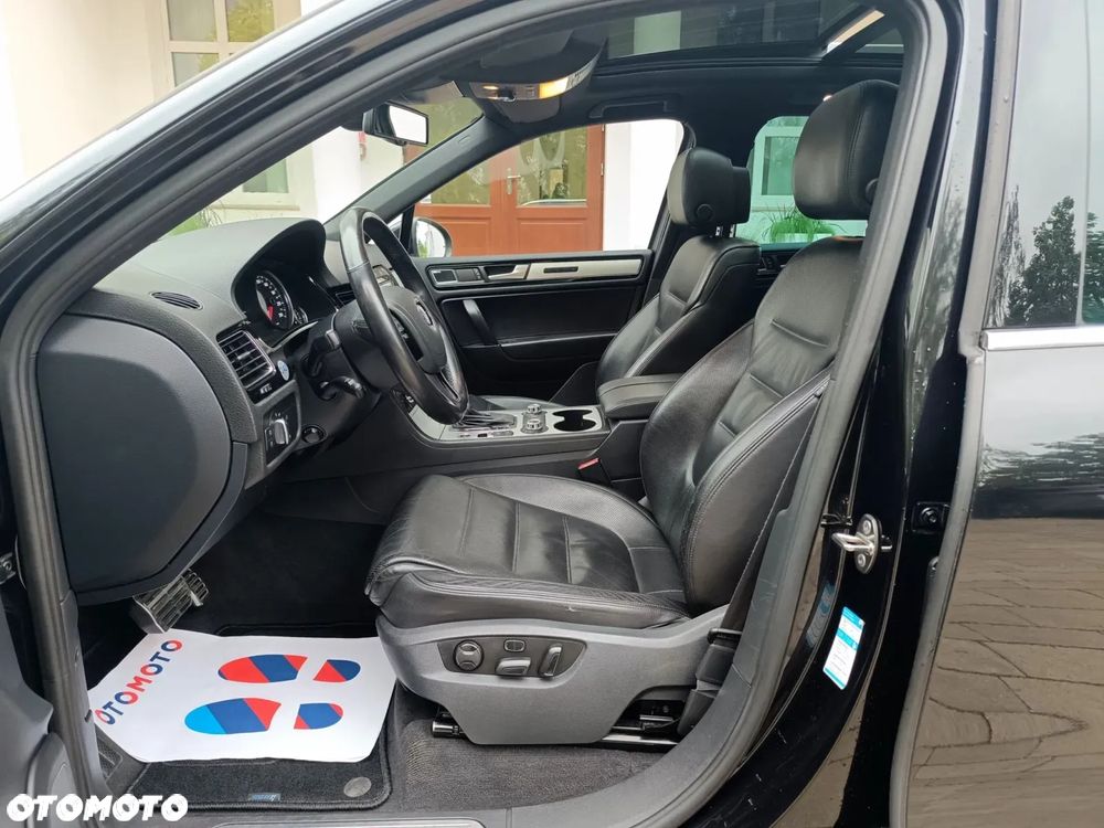 Volkswagen Touareg - 23