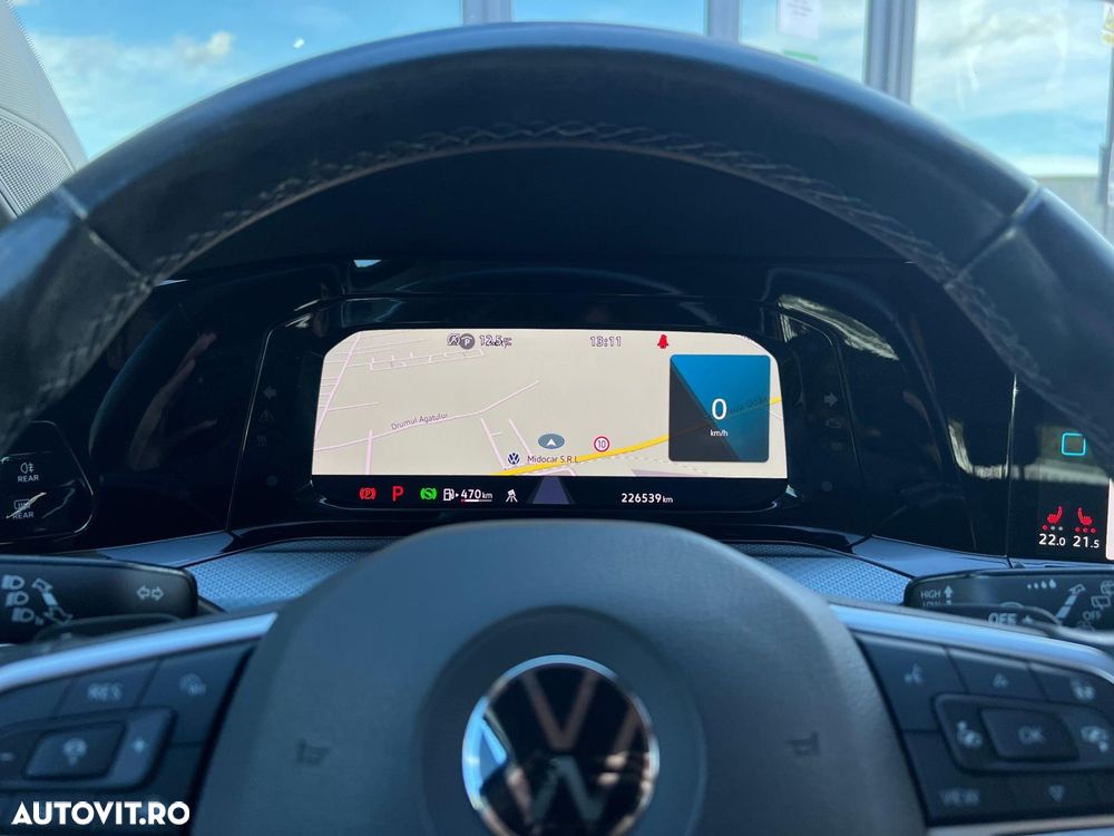 VOLKSWAGEN Golf 2022 — imagine 52