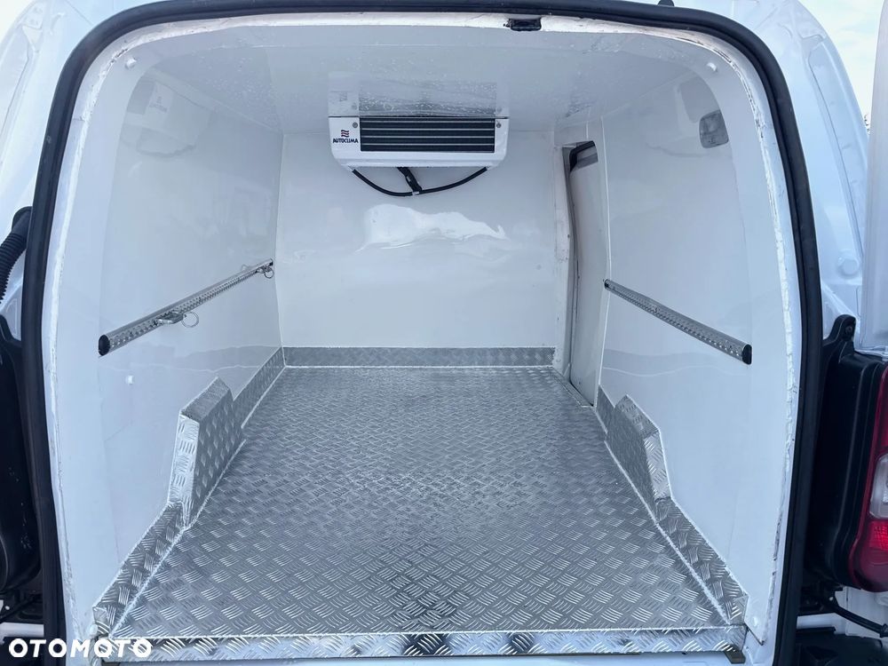 Fiat Doblo L2H1 LONG Chłodnia Izoterma TOP - 9