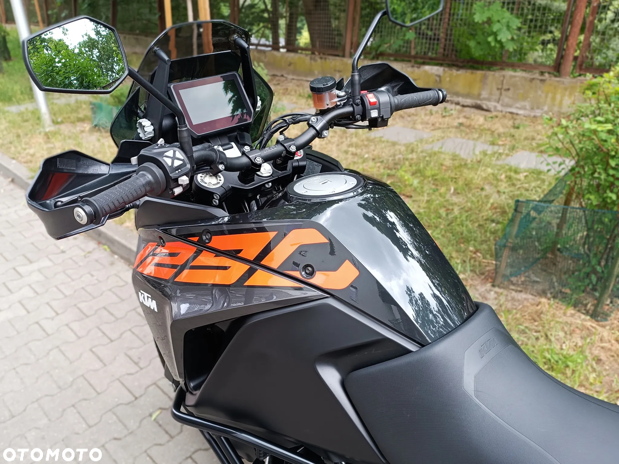 KTM Super Adventure - 10