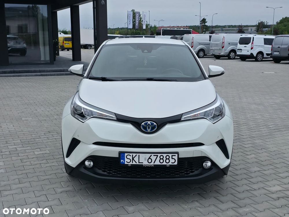 Toyota C-HR Lounge - 10