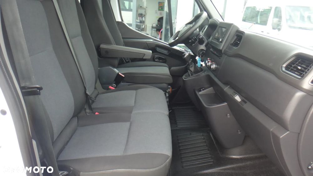 Renault Master - 12