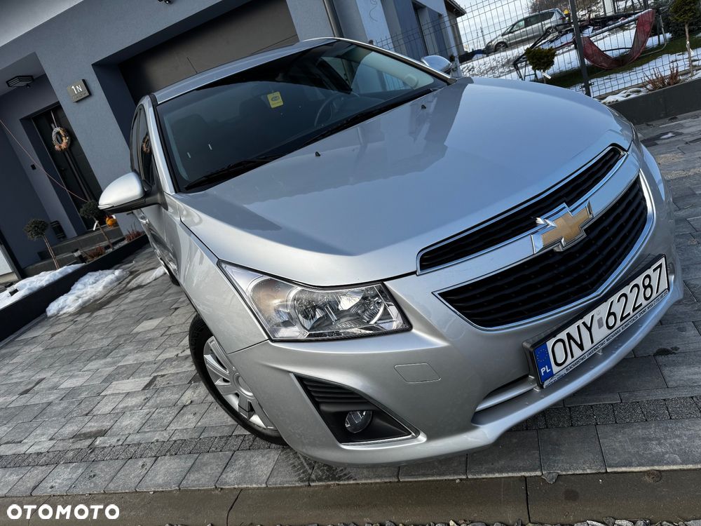 Chevrolet Cruze 1.8 LT - 2