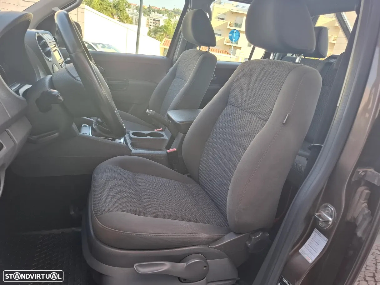 VW Amarok 2.0 TDi CD Extra AC CM 4Motion - 26