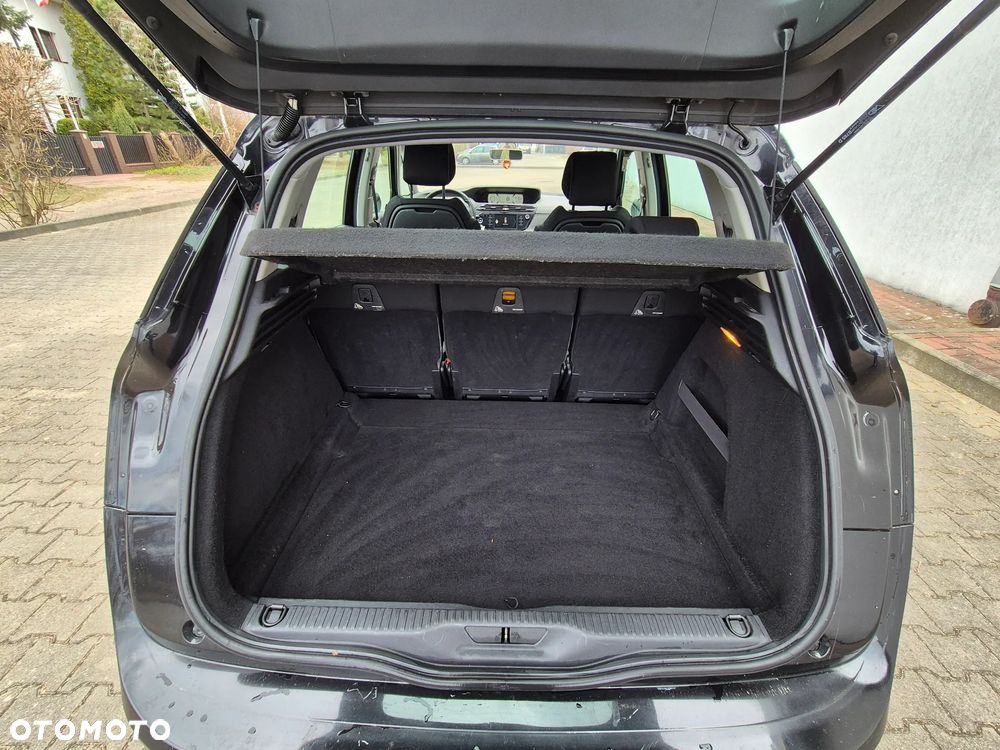 Citroën C4 Picasso - 16