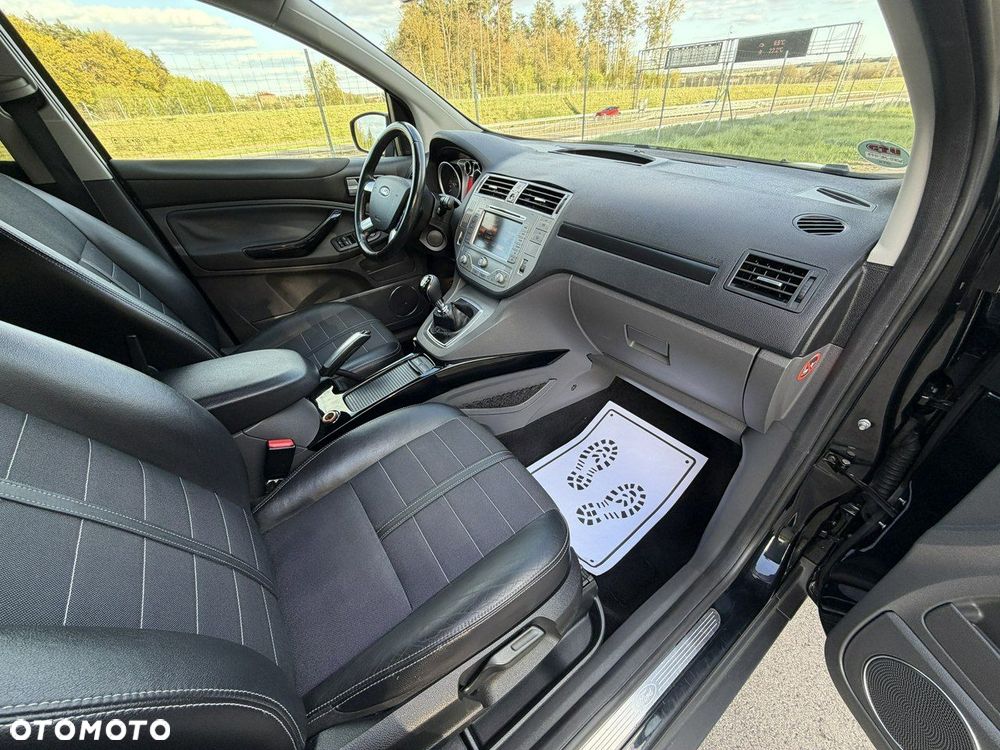 Ford Kuga - 9