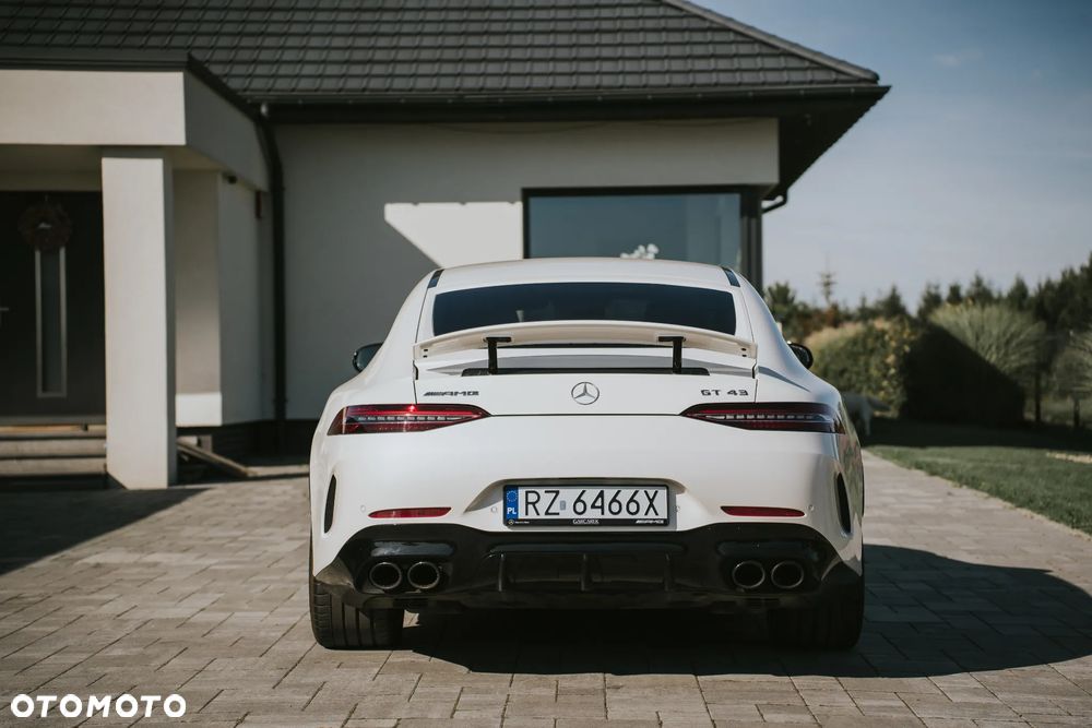 Mercedes-Benz AMG GT 43 4-Matic+ - 4