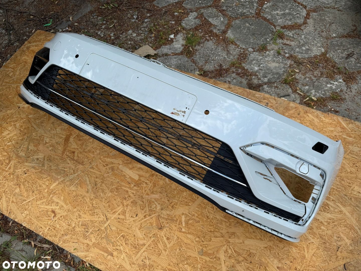VW TOURAN 5TA R LINE 15-20 ZDERZAK PRZÓD BELKA ORG - 6