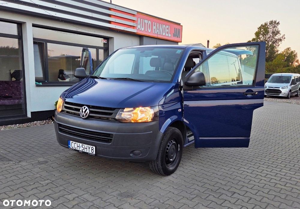 Volkswagen Transporter - 28