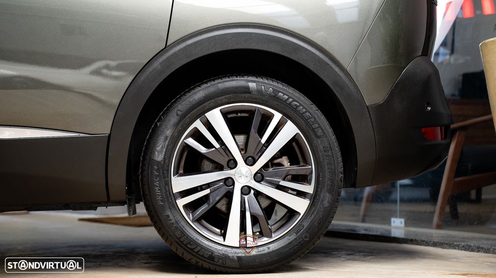 Peugeot 5008 1.5 BlueHDi GT EAT8 - 12