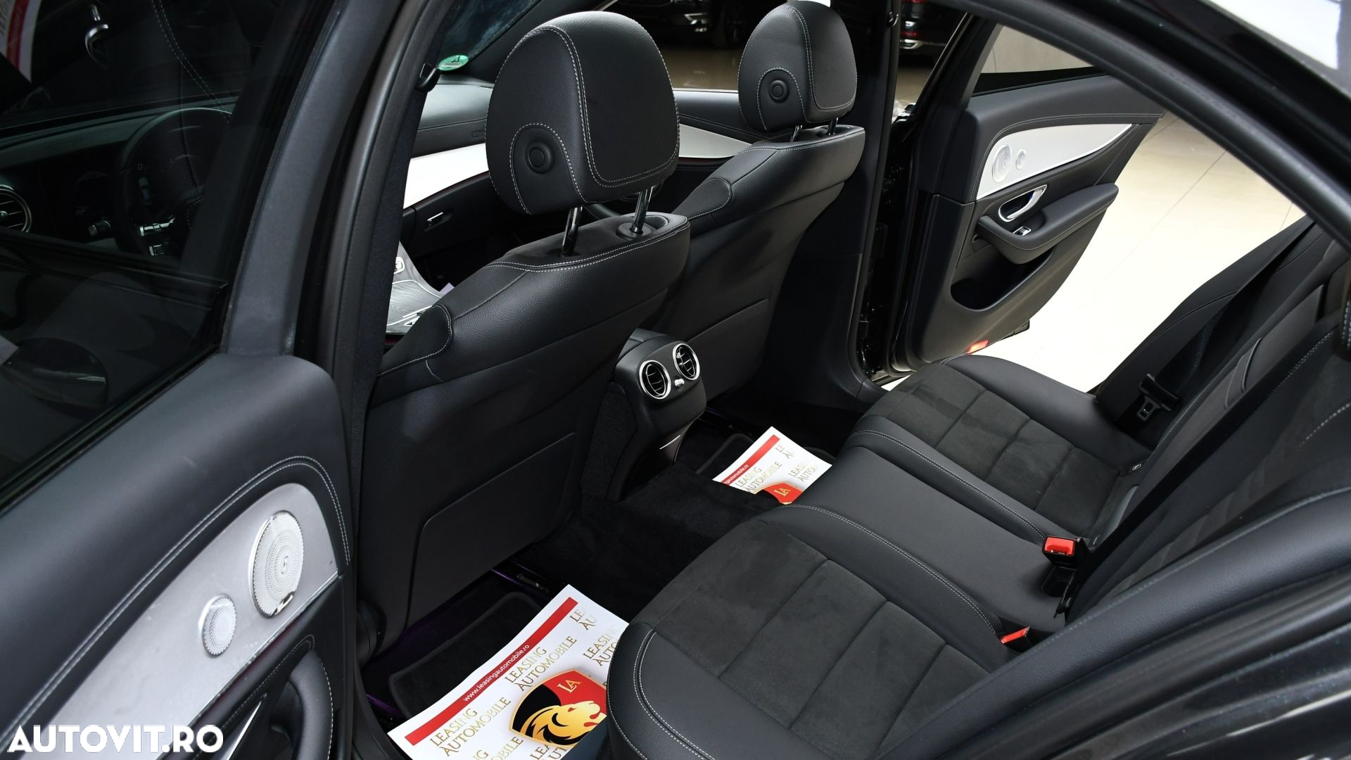 Mercedes-Benz E 220 d 4Matic 9G-TRONIC AMG Line - 13