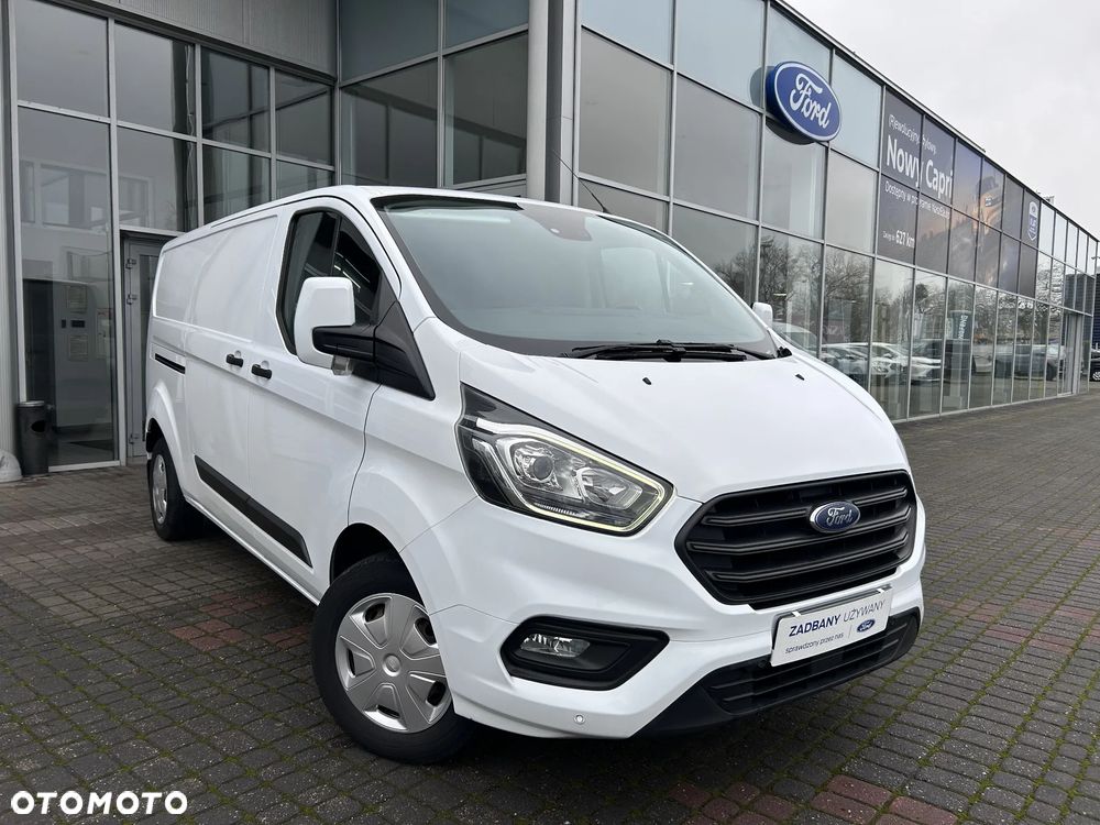 Ford TRANSIT CUSTOM - 1