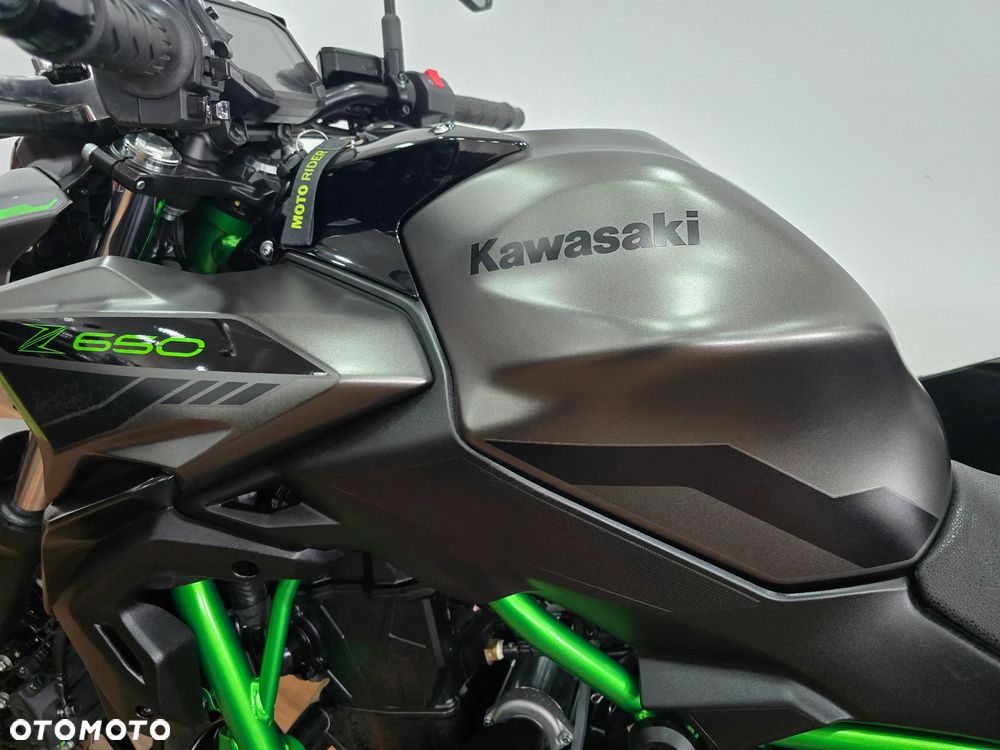 Kawasaki Z 650 - 11