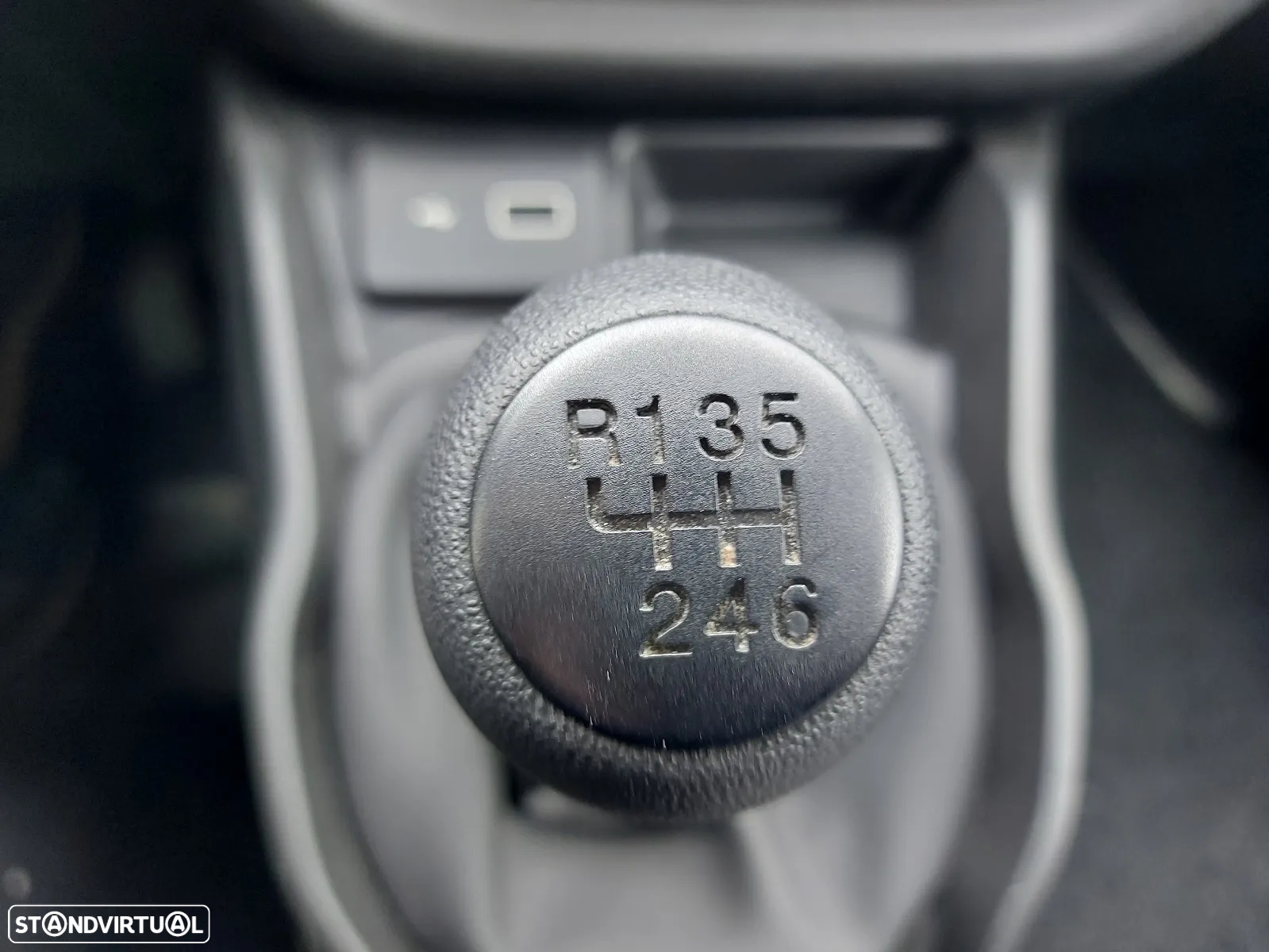 Fiat DOBLO EASY FRIO ESTRADA E GARAGEM - 17