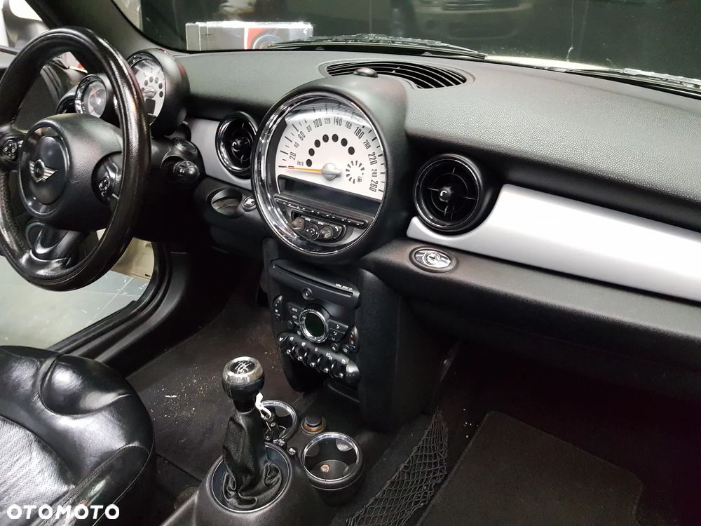 MINI Cooper D 50 Camden - 22