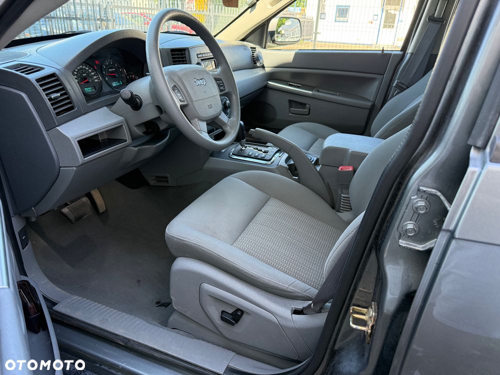 Jeep Grand Cherokee 3.0 CRD Laredo - 13