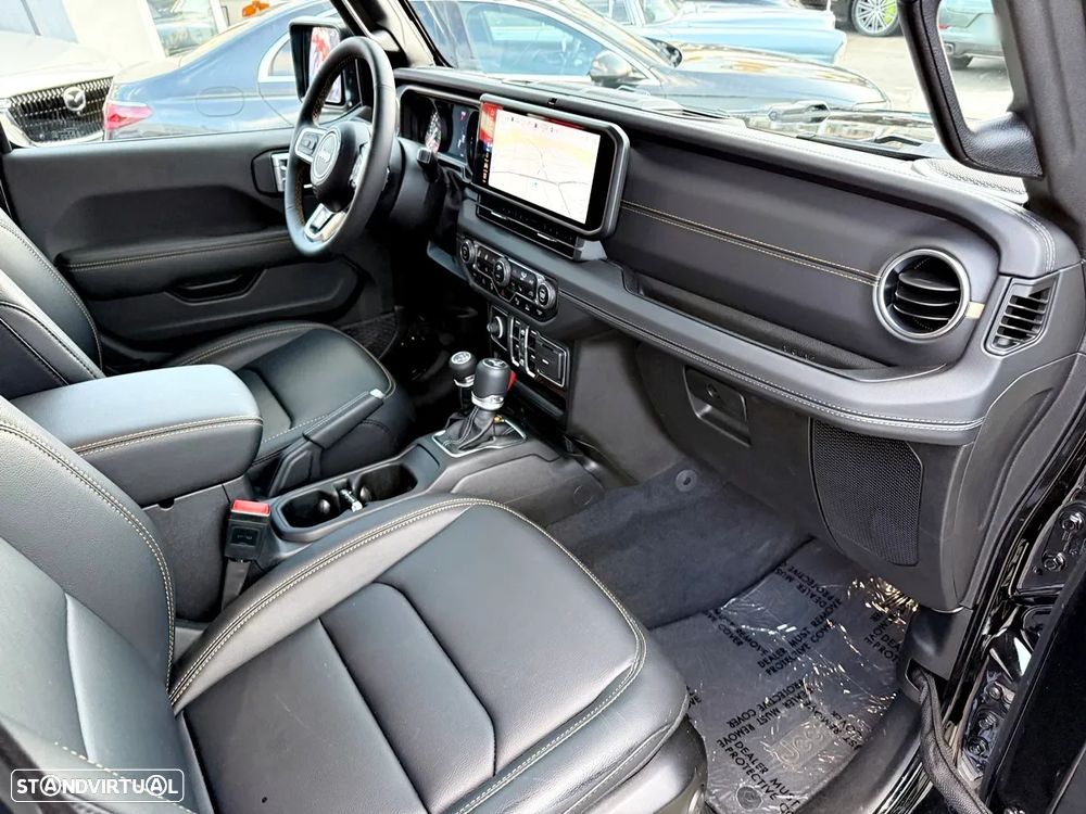 Jeep Wrangler Unlimited 2.0 TG 4xe Sahara - 25