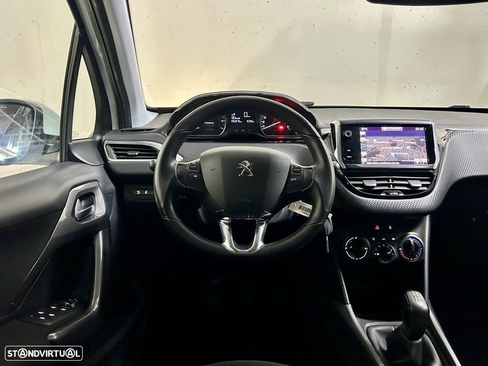 Peugeot 2008 1.2 PureTech Style - 27
