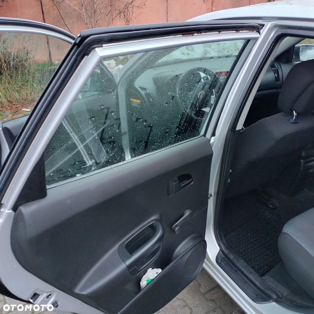 Kia Ceed 1.4 Comfort - 11