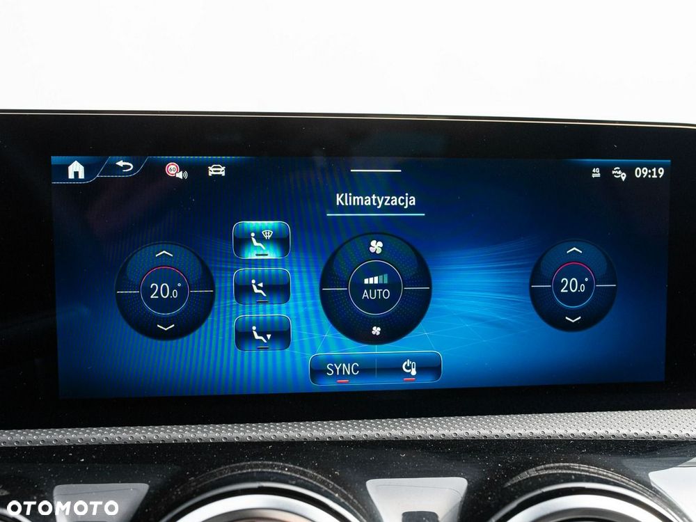 Mercedes-Benz CLA 200 mHEV AMG Line 7G-DCT - 18