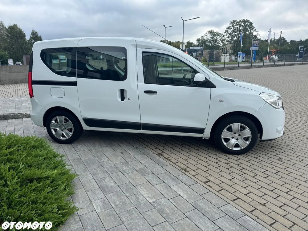Dacia Dokker 1.5 Blue dCi Laureate - 4