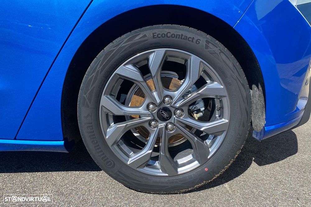Ford Focus 1.0 EcoBoost MHEV ST-Line X - 5