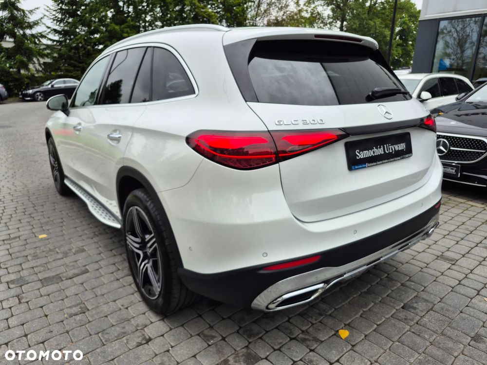 Mercedes-Benz GLC 300 4Matic 9G-TRONIC Edition Avantgarde - 5