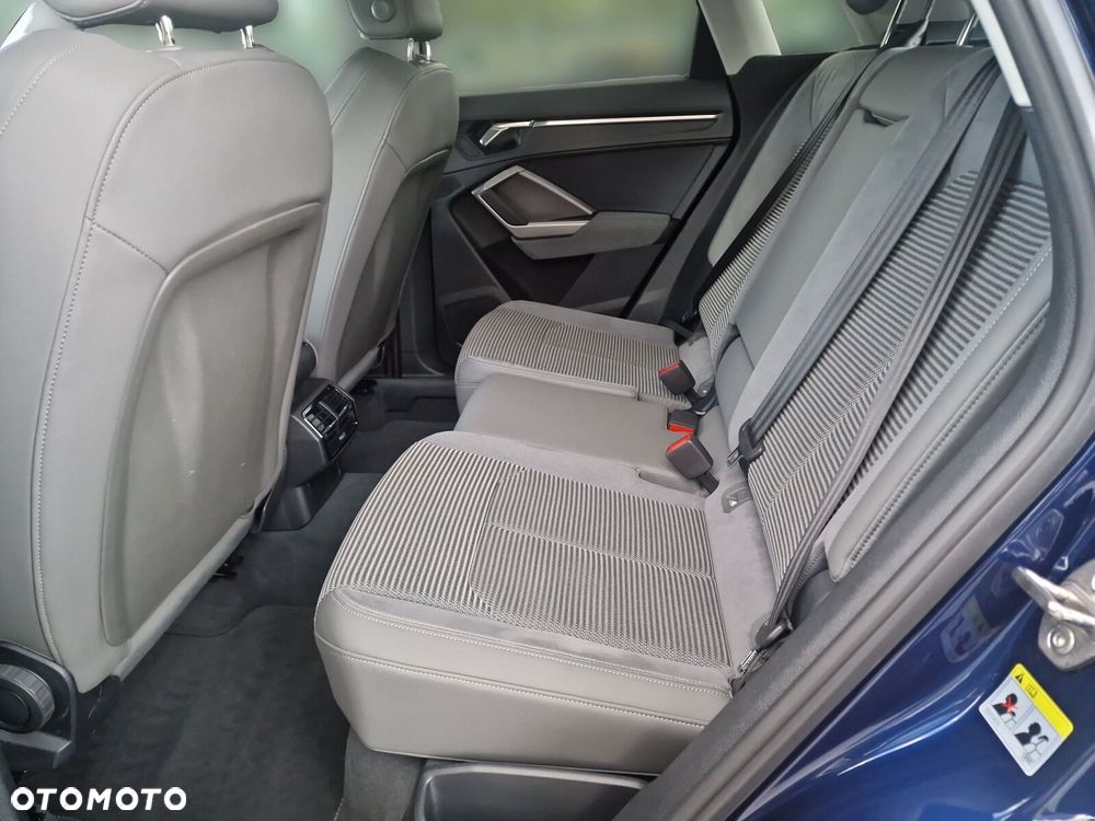 Audi Q3 - 12